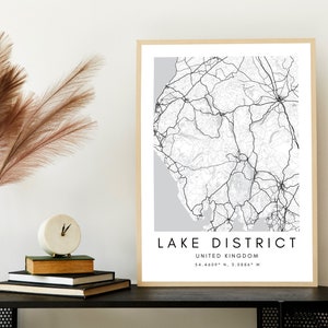 Lake District National Park Minimalist Map Art - Cartes minimalistes du Lake District - Art mural encadré du Royaume-Uni - Variété d’impression encadrée du Lake District