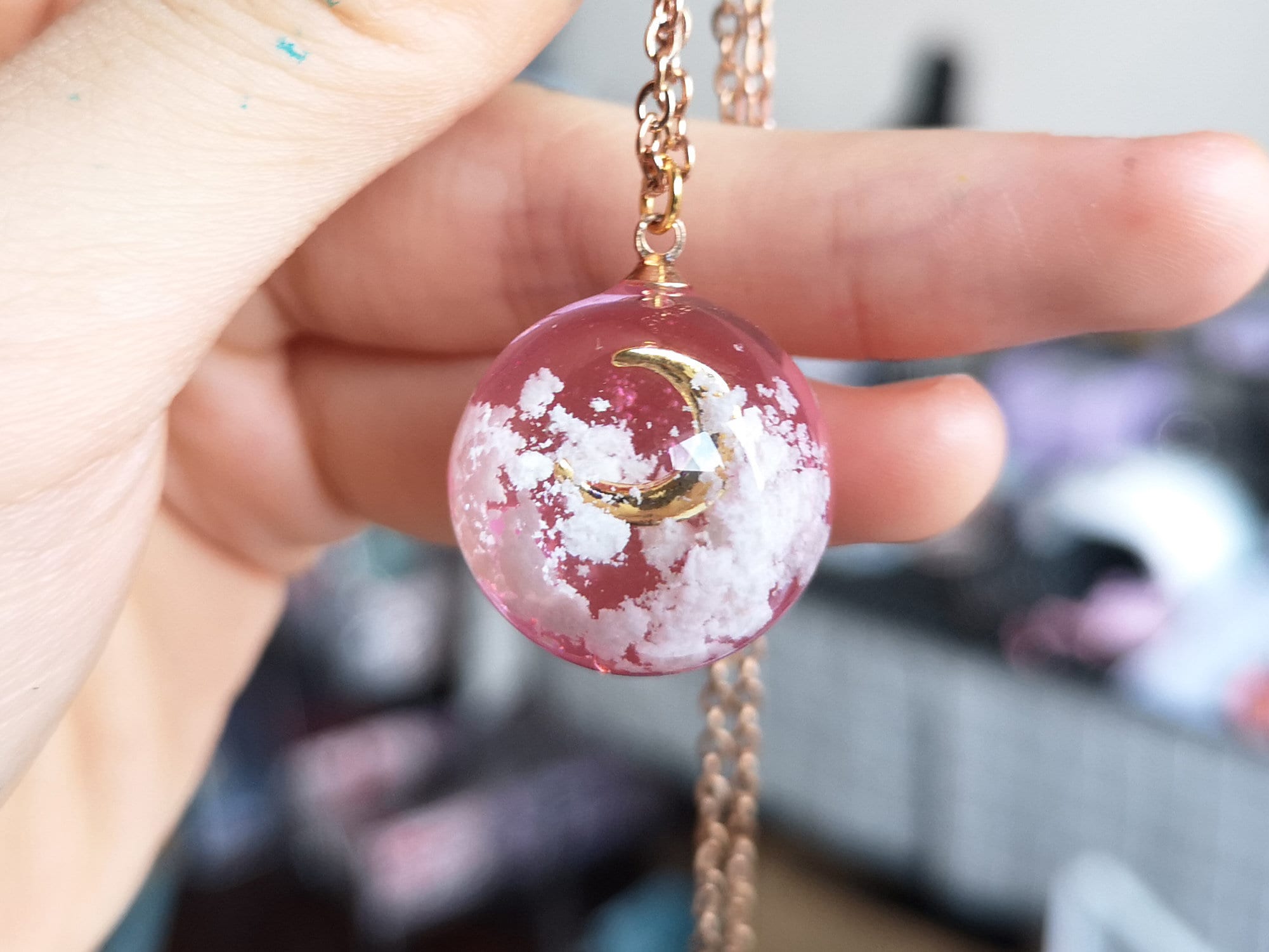Resin cloud necklace deals