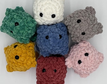 Crocheted Cat Stress Ball: Soft Squishy Fidget Toy for Anxiety Relief