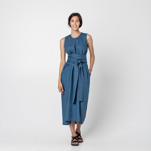 Sleeveless linen dress, Linen dress with pockets, Hourglass shape linen dress with sewed-in belt | KIRA