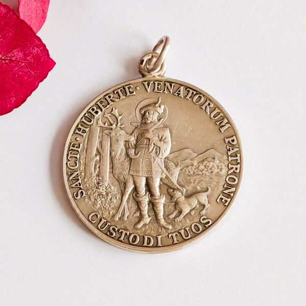 Médaille religieuse ancienne victorienne Saint Hubert Mellerio argent patron chasseurs protecteur chiens chevaux Art Nouveau France