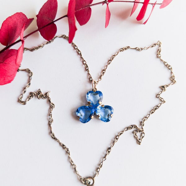 Collier ancien edouardien pendantif trèfle cristal bleu chaîne argent