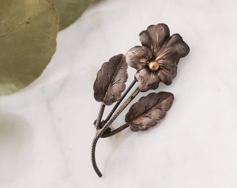 Antique Victorian pansy pansy brooch sterling silver