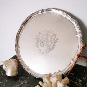 Vecchio piatto da esposizione georgiano firmato John Carter in argento sterling massiccio Inghilterra in stile neoclassico XVIII