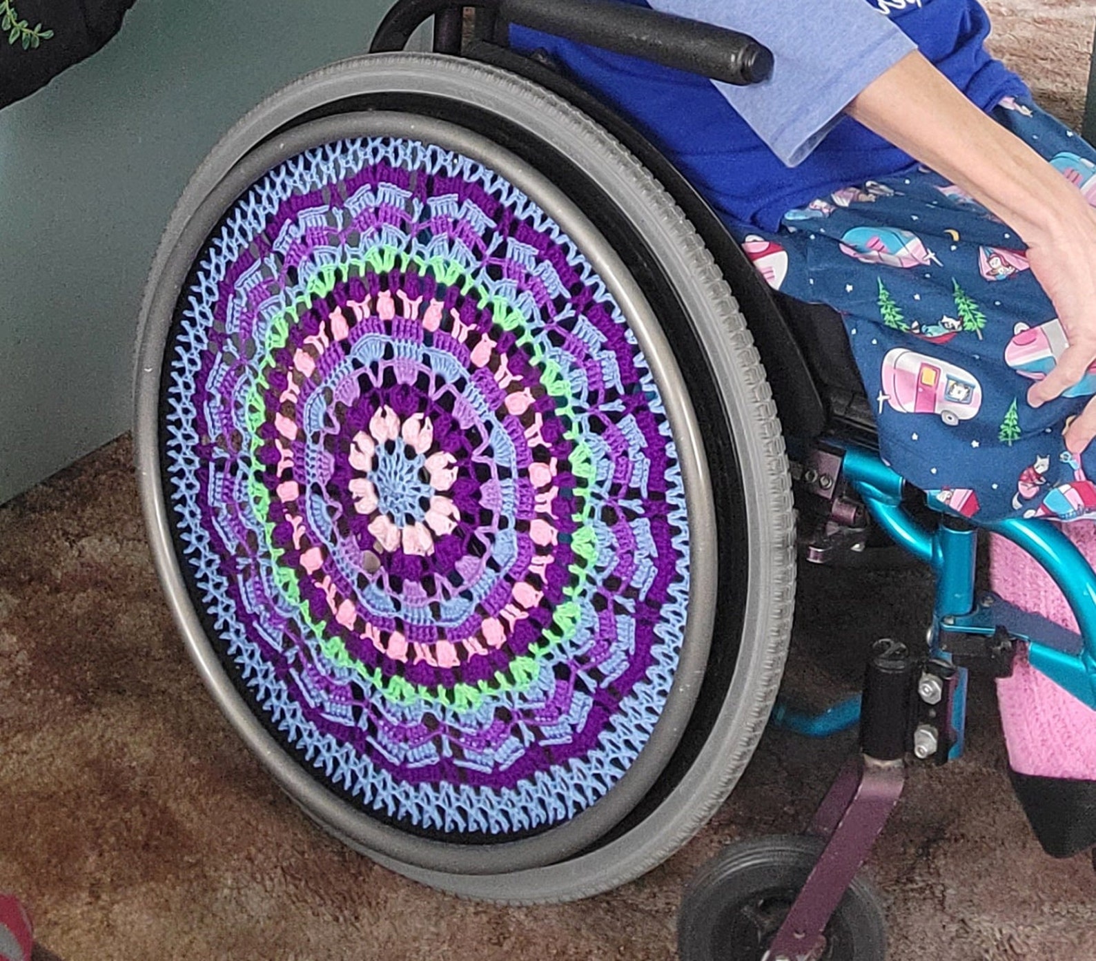 PDF DIGITAL Crochet Pattern Wheelchair With Text & Photos Wheel Cover