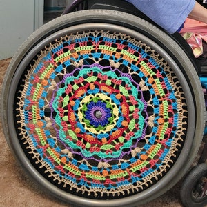 PDF DIGITAL Crochet Pattern Wheelchair Wheel Cover Gift for Wheelchair Friend Wheelchair Decoration Crochet Wheel Mandala Wheel Fractal Snap