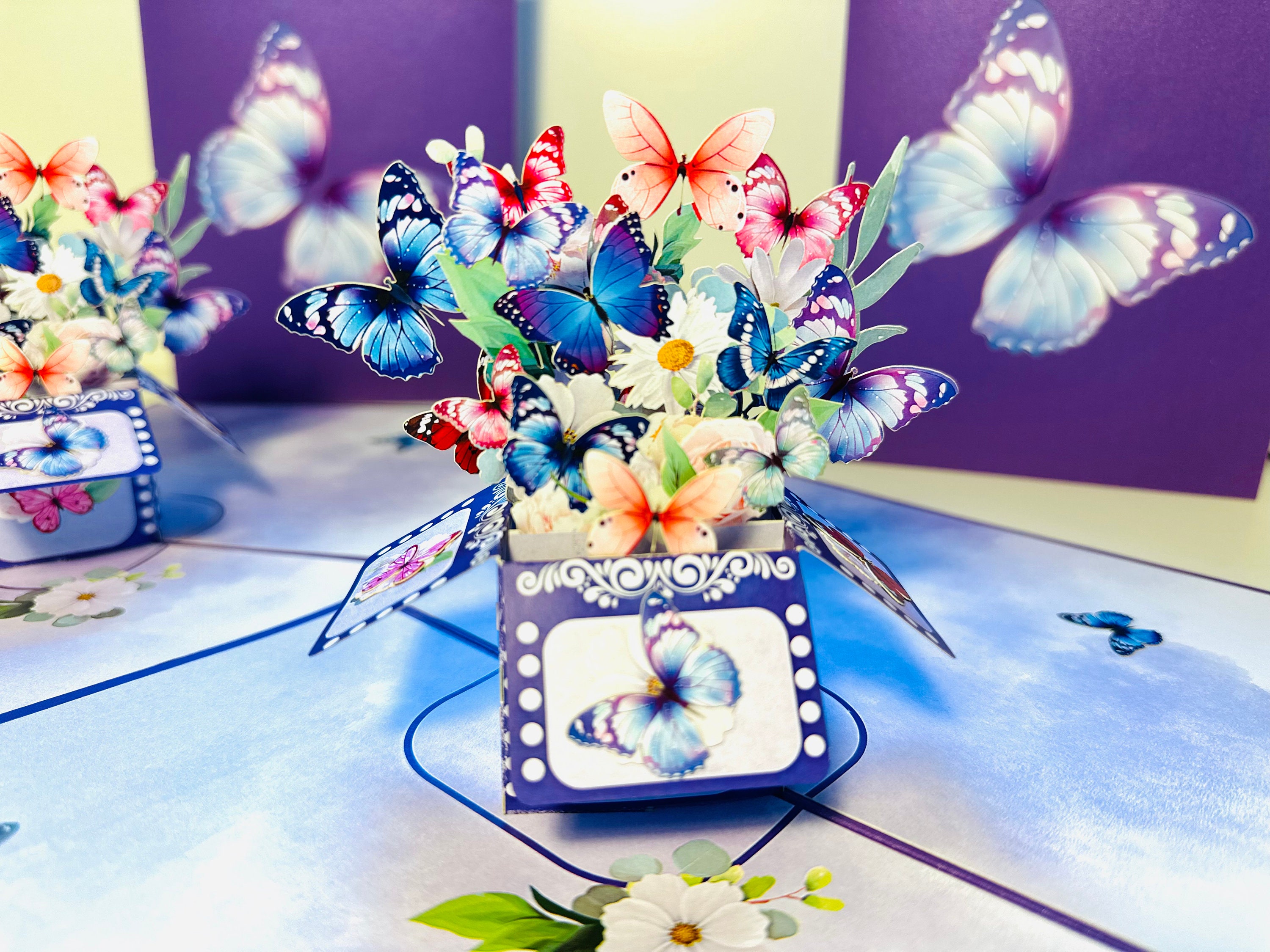 Gorgeous Magic Flying Butterfly Gift Box 3D Pop up Greeting Card Happy ...