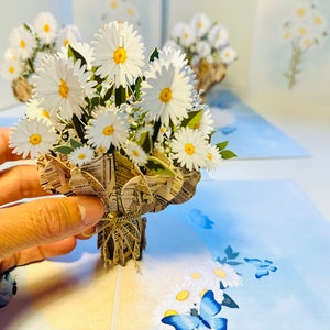 Sweetheart White Daisy Bouquet - Perfect for Spring Season Pop Up Greeting Card Shop Origami Pop Cards Online https://origamipopcards.com/