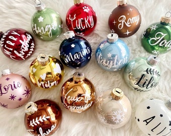 HOLLY - Personalized Christmas bauble