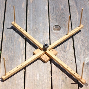 NEW Swift Yarn Winder Umbrella Ball Winder Birch Wood Yarn Swift – Sweet  Crafty Tools