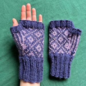 Knitted wool hand warmers fingerless gloves