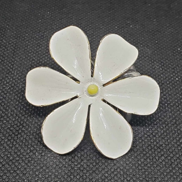 Vintage Daisy Pin | Sandor Co Signed Brooch | White Enamel Daisy Flower Brooch | Flower Jewelry | Vintage Flower Gifts | White Floral Brooch