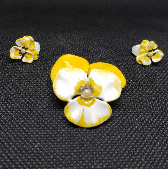 Vintage Yellow Pansy Flower Brooch Pin & Clip on Earring Set 