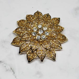 Vintage Rhinestone Flower Brooch Pin | Gold Tone Flower Pin | Vintage Floral Jewelry | Rhinestone Jewelry | Vintage Flower Gifts For Her