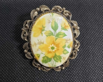 Vintage Yellow Flower Pin | Cameo Style Brooch | Vintage Floral Pin Pendant | Yellow Flower Pin | Vintage Jewelry | Yellow Flower Brooch