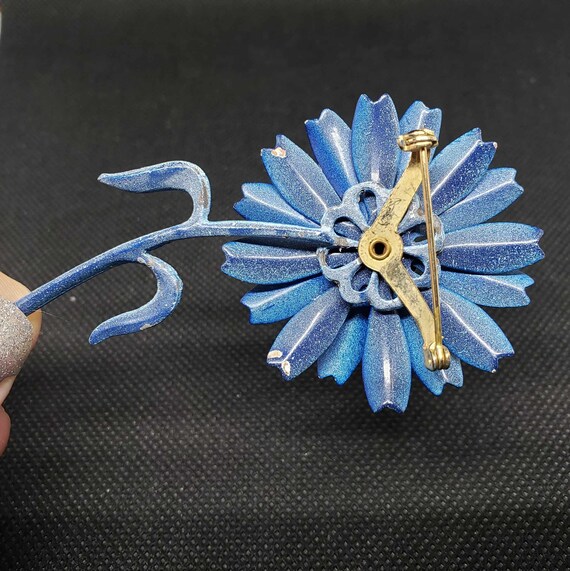 Vintage Flower Pin | Blue Daisy Brooch | Metal Da… - image 10