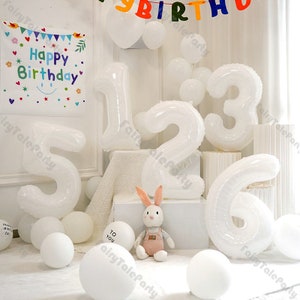Palloncini giganti bianchi con numeri da 16/32/40 pollici, palloncini in lamina bianca con numeri in piedi da 30 pollici, kit di decorazioni per baby shower e primo compleanno per bambine.