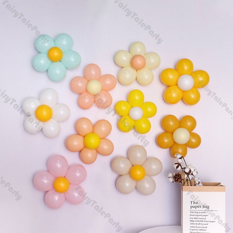 Colorful Daisy Flower Balloon Wall Kit Colorful Daisy Balloon Girl