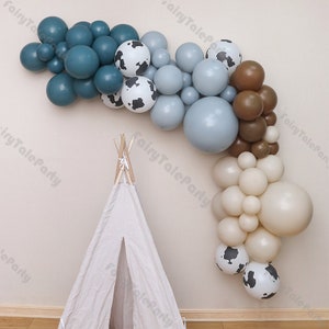 Kit di ghirlande di palloncini per feste di compleanno a tema fattoria da 103 pezzi, con stampa di mucca, arco di palloncini color caramello e ardesia, per baby shower, decorazioni con palloncini carini.
