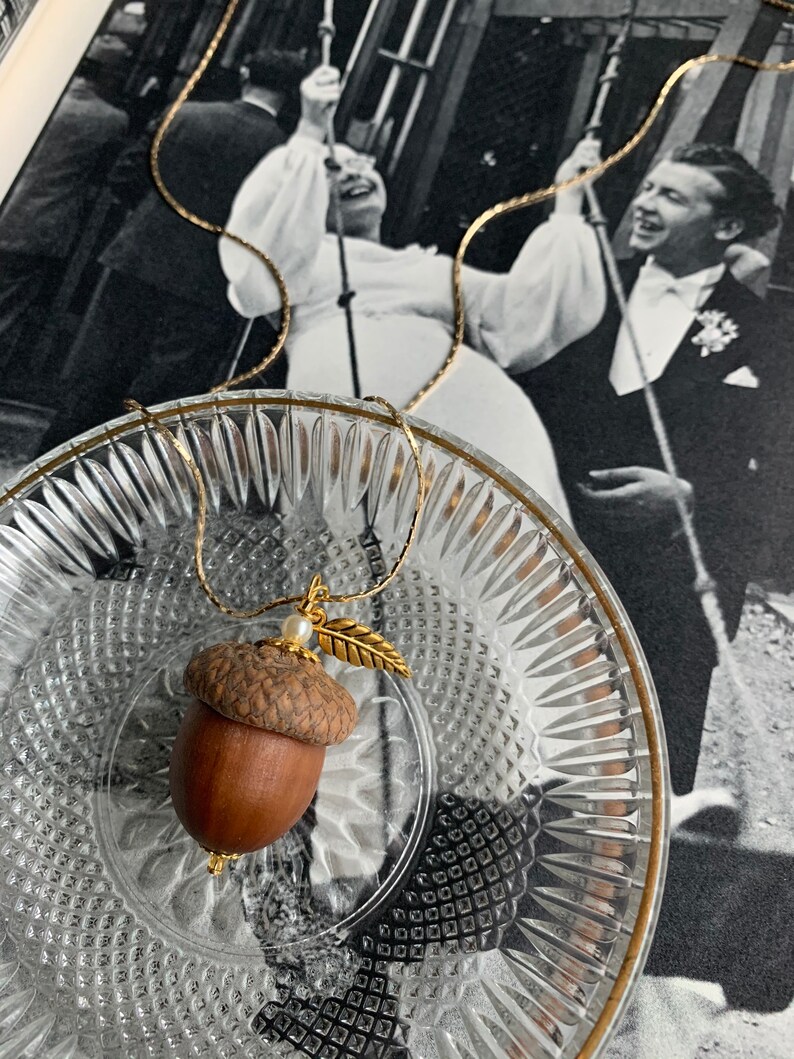 Natural Acorn Necklace Gold With Pearl Accent