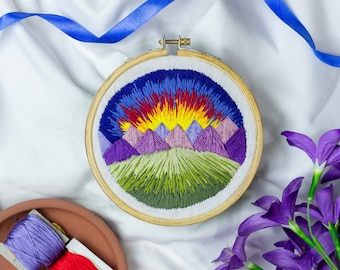 Art de cerceau de broderie de main de paysage - décor de mur de broderie de montagnes - art de mur de paysage de broderie de 5 » - cadeaux pour lui - cadeaux pour elle