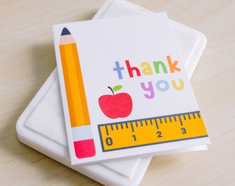 Teacher Card // Teacher Gift // End of Year Teacher Card // Thank You Teacher // Cute Teacher Card