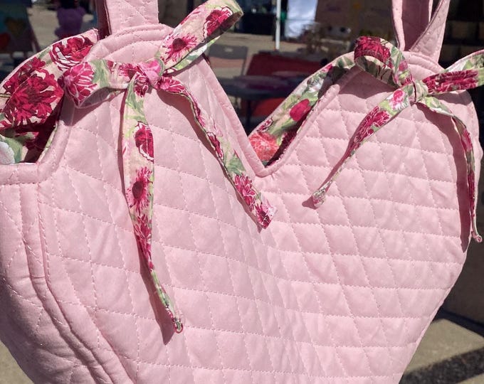 Quilted Floral Heart Purse