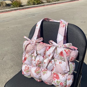 Pink puff quilted tote