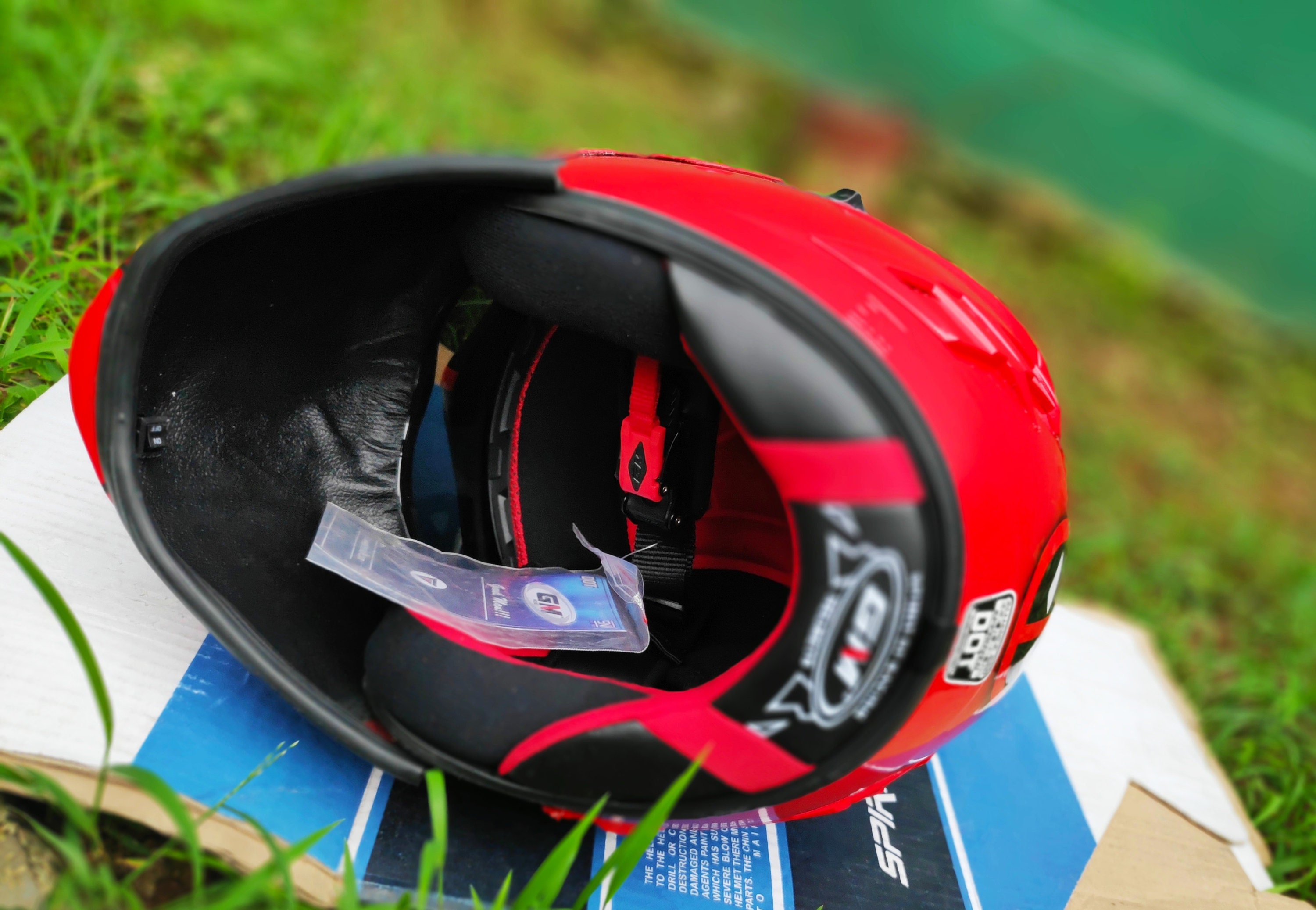 2020 shoei helmets Shoei VFX-Evo Allegiant Helmet Black/Red/Silver