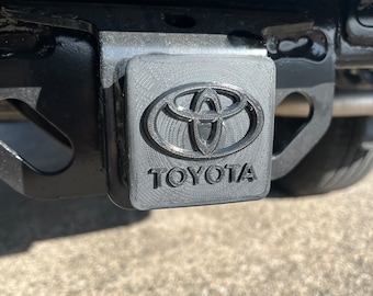 Toyota Universal Hitch Plug