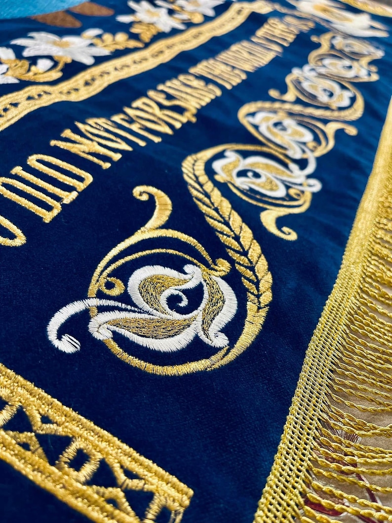 Fully-embroidered Orthodox Church Shroud epitaphios of - Etsy