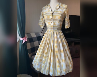 casual 50s dress