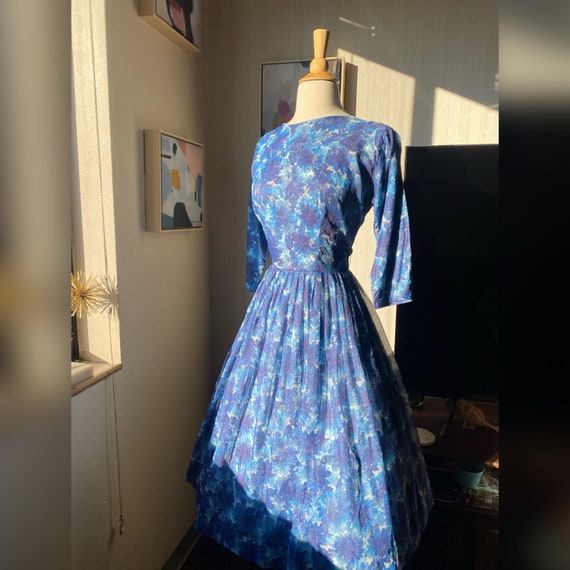 1950s blue flowers floral fit and flare dress medium size