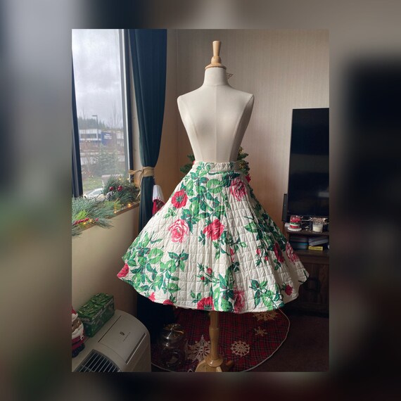 1950s Rose Print Circle Skirt, 50s Red Rose Circle