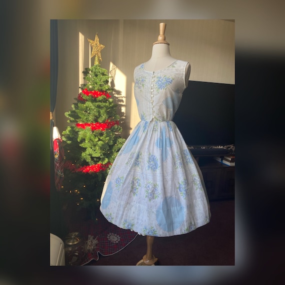 1950s Small Blue Floral Dress