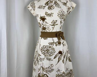 Jurk jaren 1950 bloemenprint, groene jurk jaren 1950, onderjurk jaren 1950, werkjurk jaren 1950, beige wiggle-jurk jaren 1950, vintage cottagecore-jurk