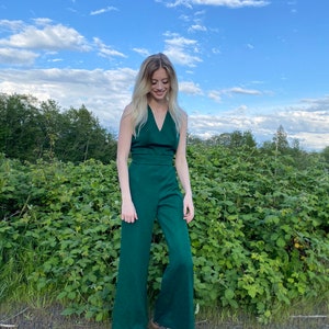 1970er Jahre Smaragdgrüner Jumpsuit