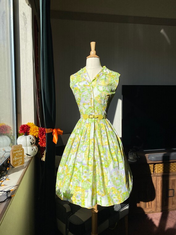 1950s Small Novelty Print Day Dress