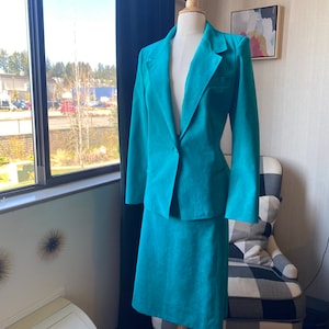 1970s Lilli Ann Suede Suit