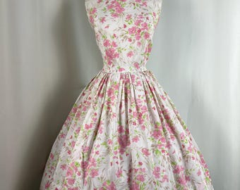 Roze bloemenjurk jaren 1950, zomerjurk jaren 1950, jurk jaren 1950 w30, vintage jurk jaren 1950, lentejurk jaren 1950, paasjurk, Toni Todd-jurk jaren 50