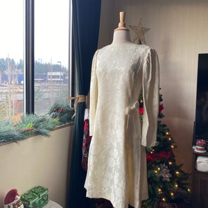 1980s does 1950s, 80s does 50s dress, 50s white velvet accent dress, 80s white velvet dress