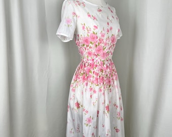 1950er Rosa Kleid, 1950er Jahre Blumenkleid, 1950er Jahre Weißes Blumenkleid, 1950er Jahre Kleines Blumenkleid, 1950er Sommerkleid, 1950er Jahre Kleid