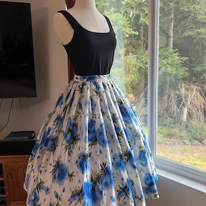 1950s Blue Full Skirt, 1950s Blue Floral Skirt, 1950s Skirt, 1950s Skirt Small, 50s Floral Skirt, 50s Summer Skirt