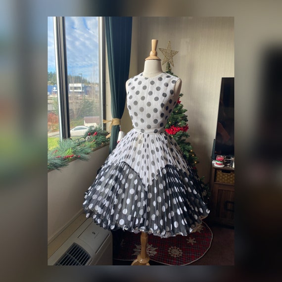 1950s/1960s XS Joseph Magnin Polka Dot Dress