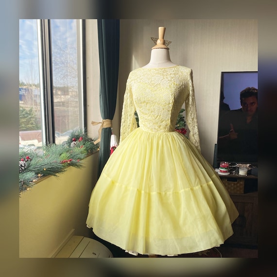 1950s Small Sunshine Yellow Dress, 50s Light Yello