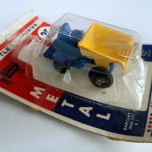 Barclay Metal Mites Bottle Series Dump Truck