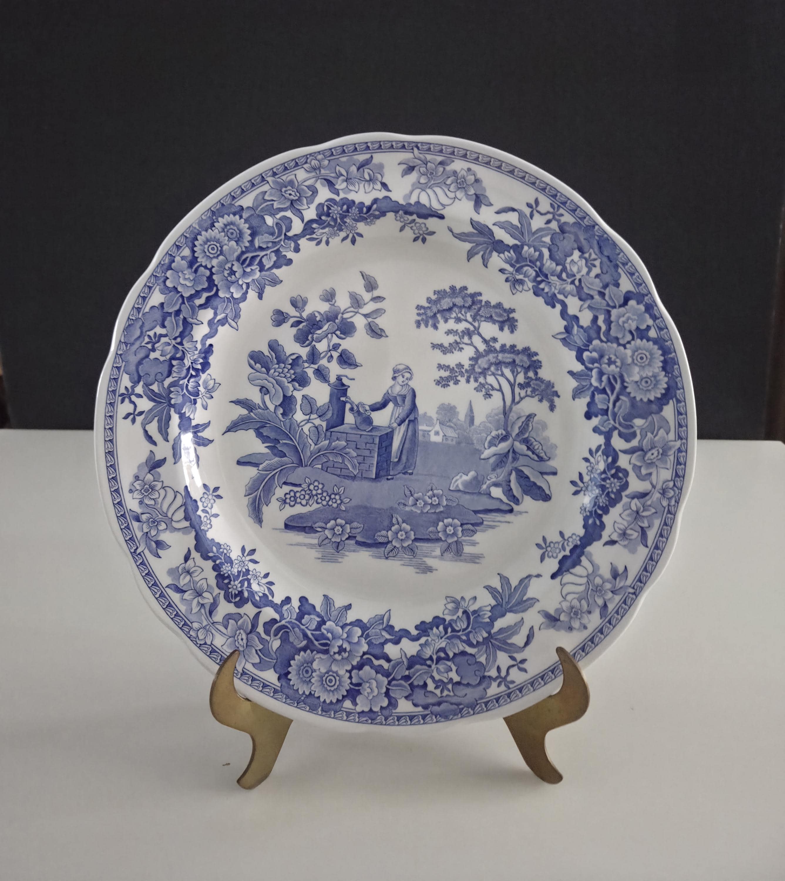 Spode Girl at Well - Etsy