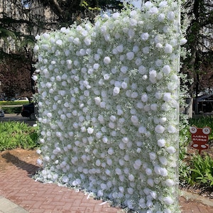 White Rose & Baby&#39;s Breath Flower Wall Backdrop - Wedding Decor