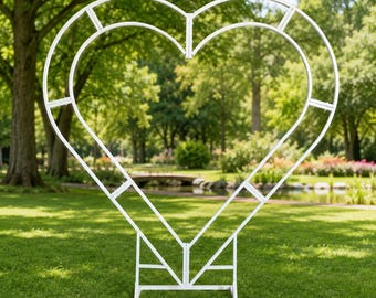 Heart-Shaped Flower Stand Frame: 6.5ft Wedding Arch