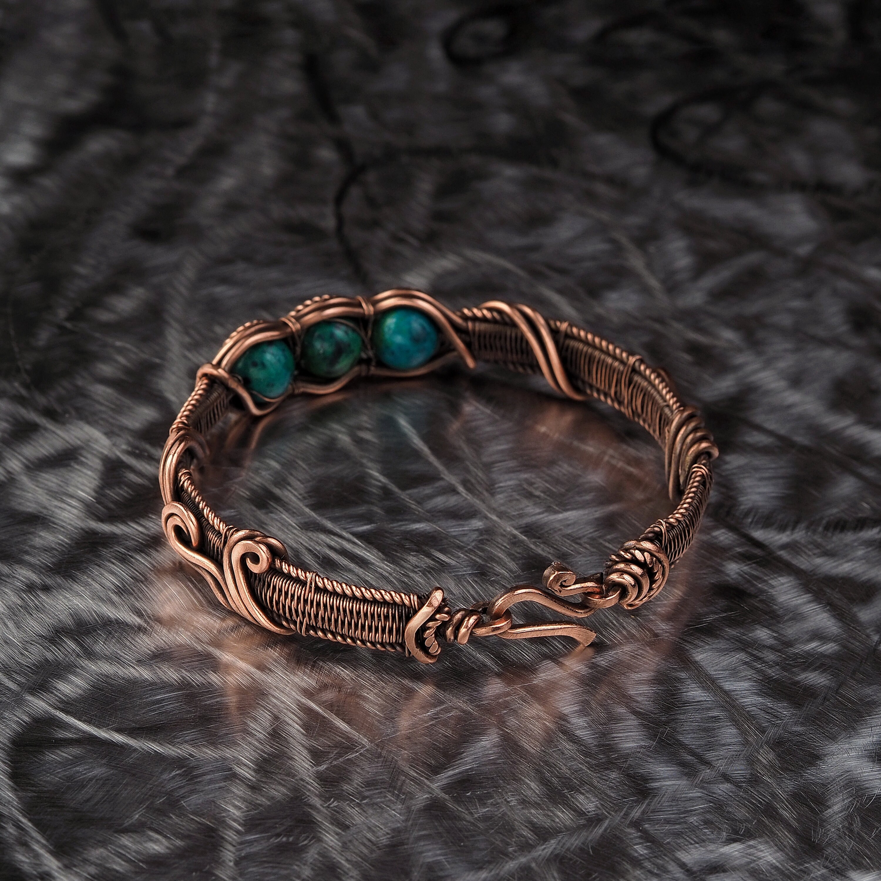 Copper bracelet with сhrysocolla / Wire wrapped bangle / 7th | Etsy